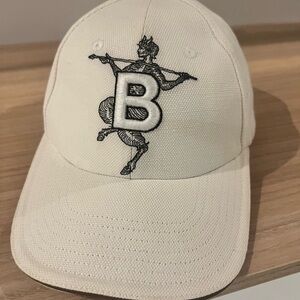 Burberry unisex Off-White Mythical Alphabet 'B' Faun Cap